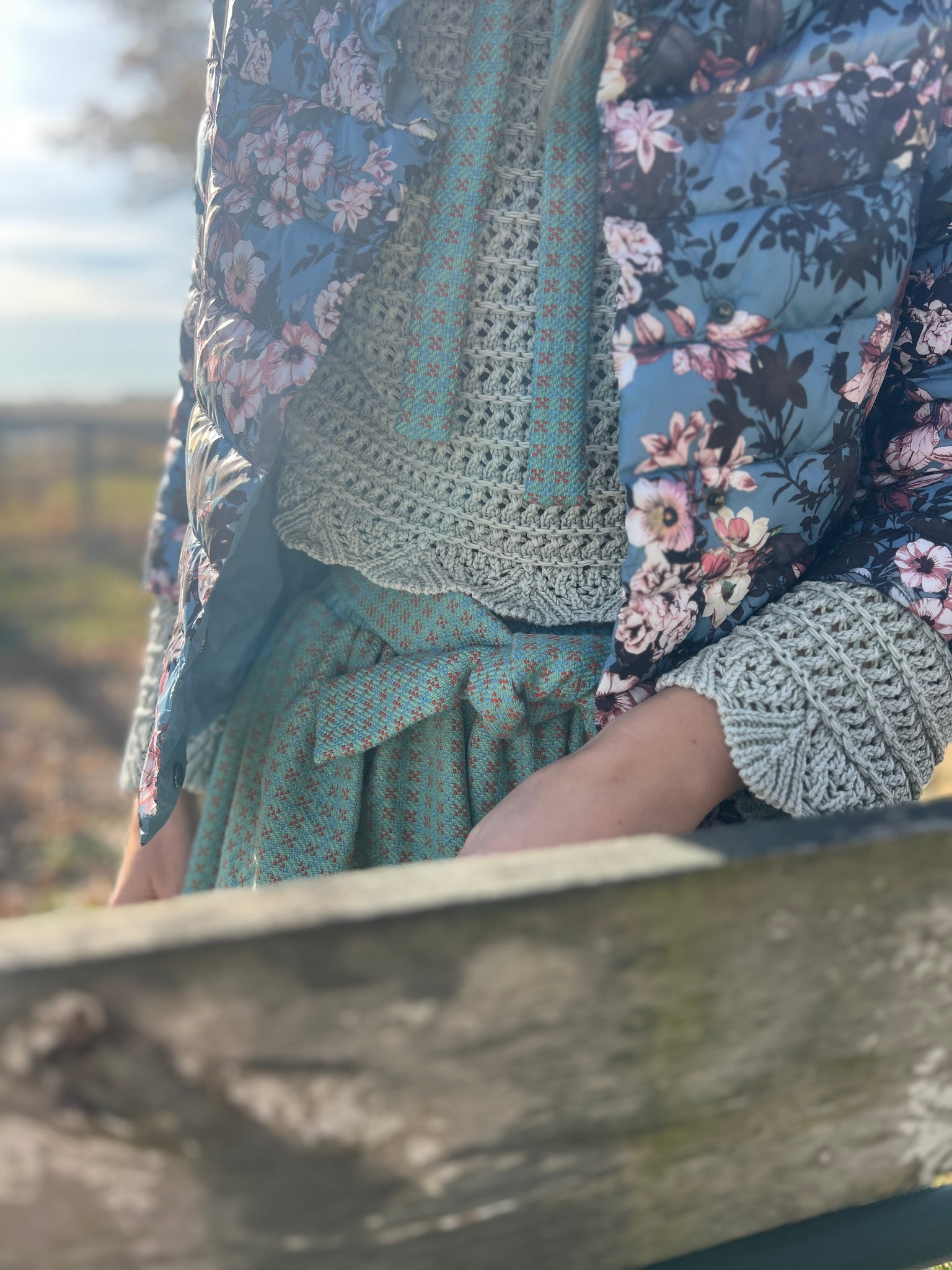 Wooly Dot Split Skirt - Long Knee