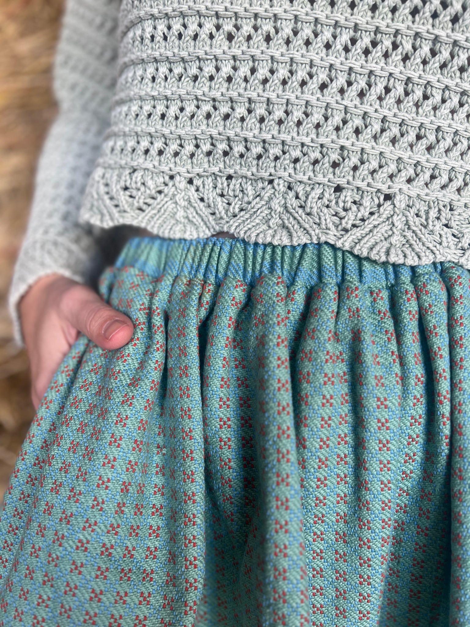 Wooly Dot Split Skirt - Long Knee