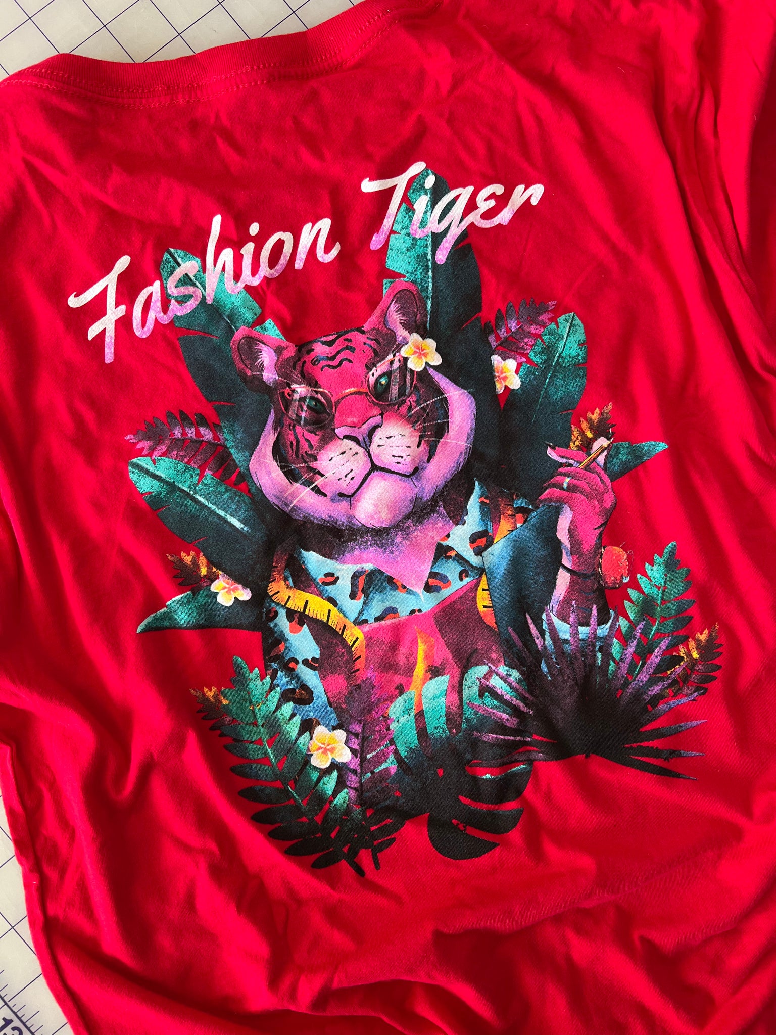 Fashion Tiger Tee | S - 2XL