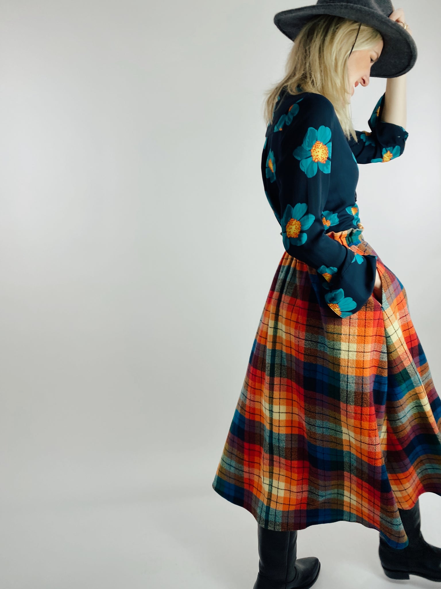 Rainbow Flannel Skirt - Midi + 4"